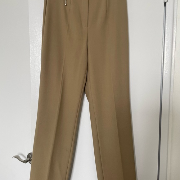 Slacks Beige Camel Size 4 - Picture 2 of 5